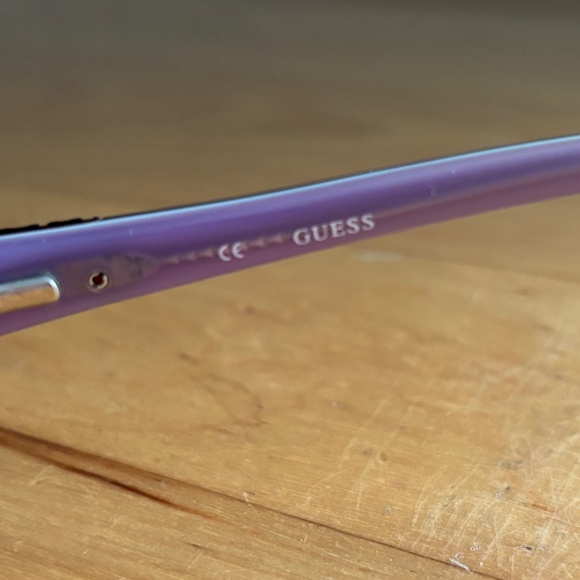 Guess eye glass frames - Picture 4 of 4